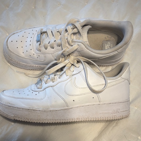 Nike Air Force 1 Low White Sneakers - Picture 1 of 3
